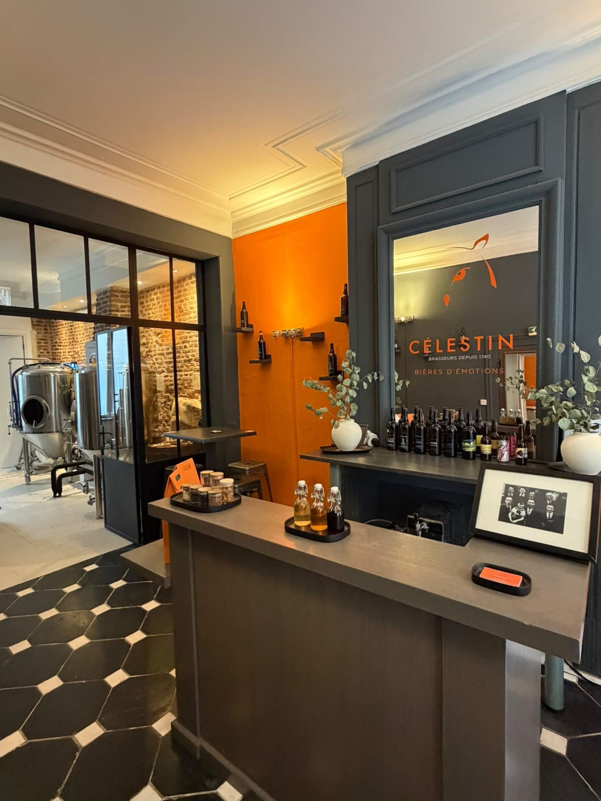 Célestin — La Micro-Brasserie du Vieux-Lille - Photo 2